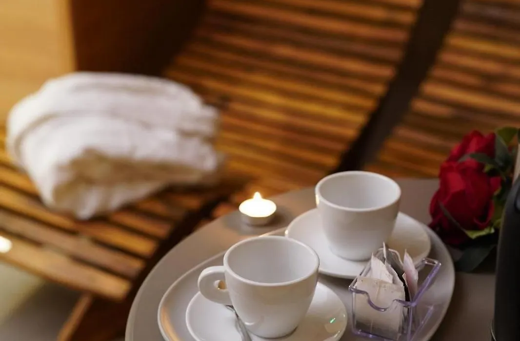 B&B Suites&Rooms piazza dei martiri-1