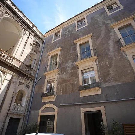 B&B Suites&Rooms piazza dei martiri-2